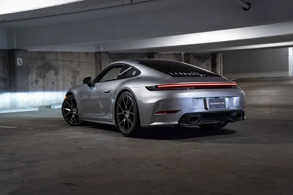 2025 Porsche 992 Carrera T - Image 13 of 19