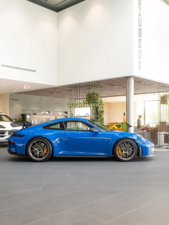 2025 Porsche 992 GT3 - Image 7 of 13