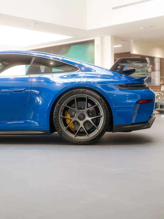 2025 Porsche 992 GT3 - Image 11 of 13