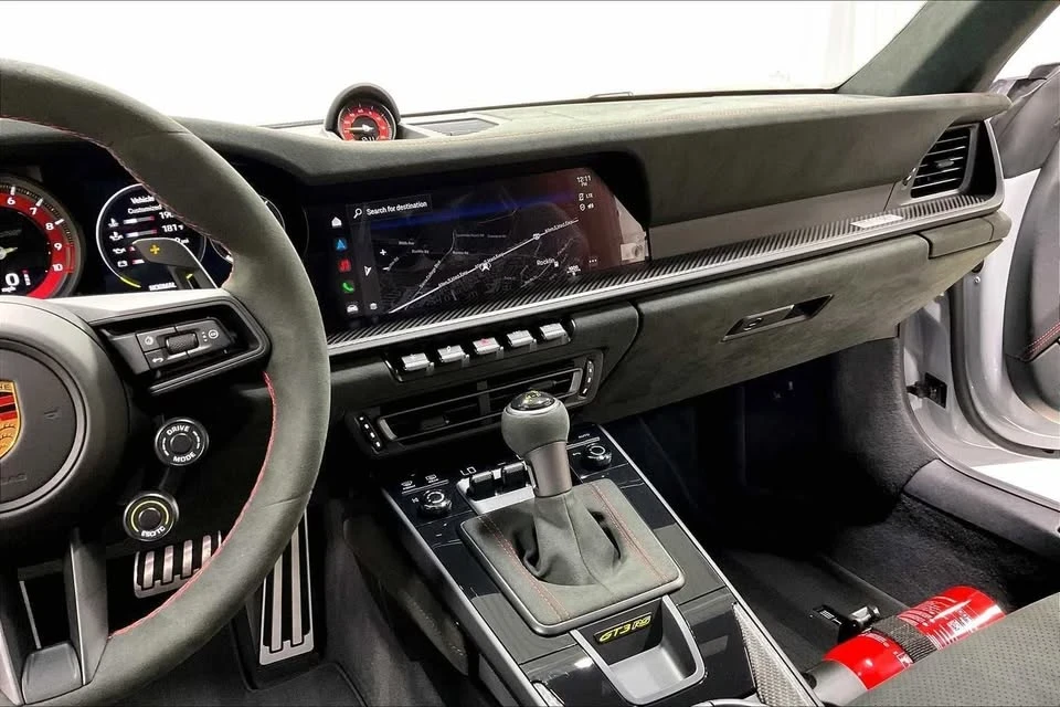 2025 Porsche 992 GT3 RS - Image 14 of 20