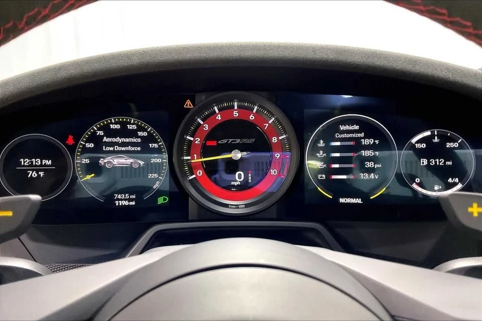 2025 Porsche 992 GT3 RS - Image 19 of 20