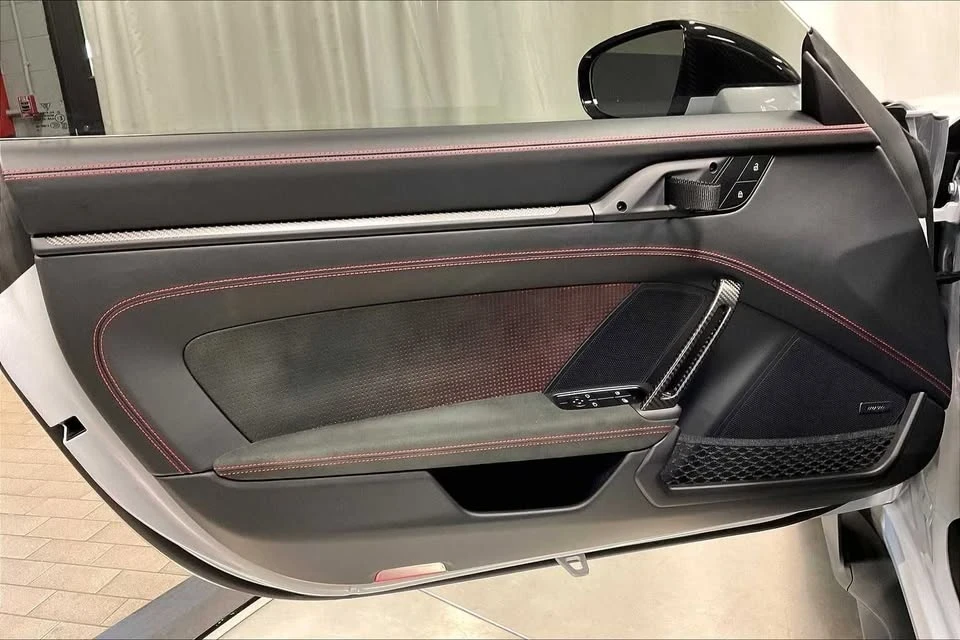 2025 Porsche 992 GT3 RS - Image 20 of 20