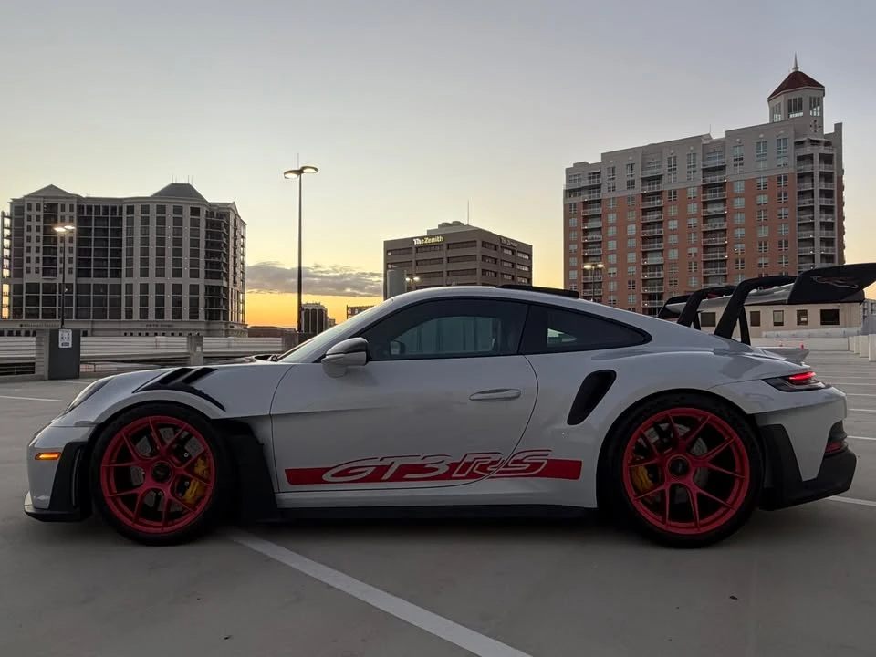 2025 Porsche 992 GT3 RS - Image 5 of 8