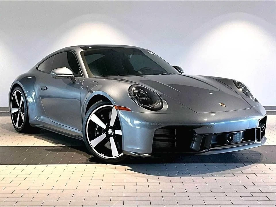 2025 Porsche 992 Carrera S - Image 8 of 19