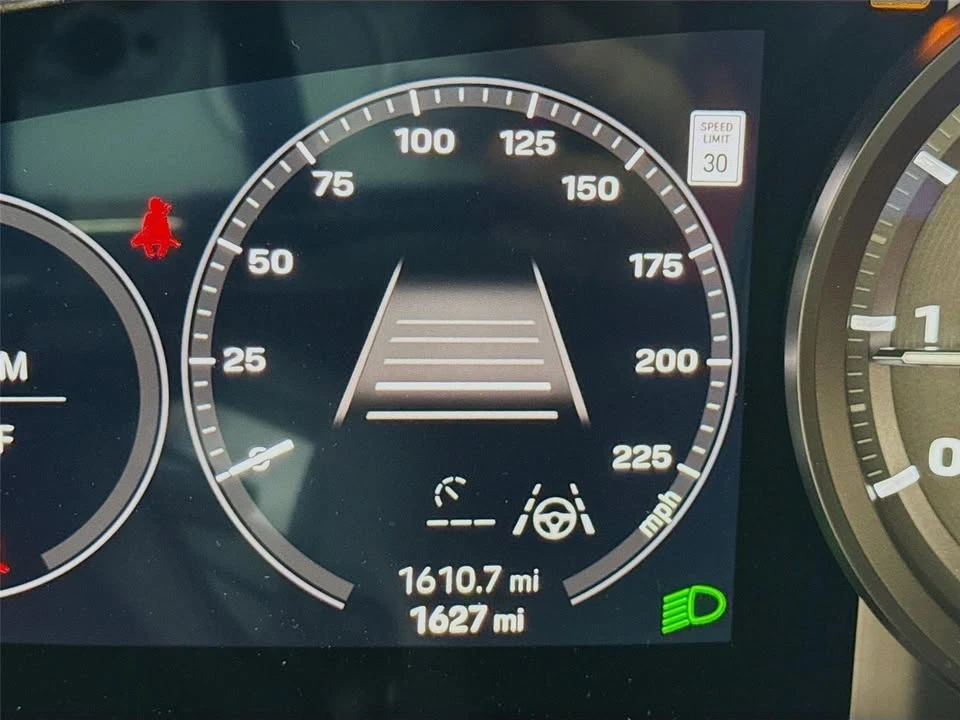 2025 Porsche 992 Turbo - Image 13 of 20