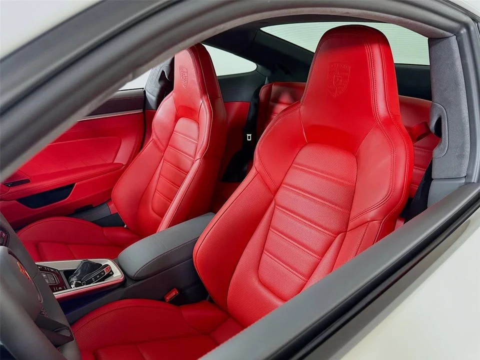 2025 Porsche 992 Turbo - Image 9 of 20