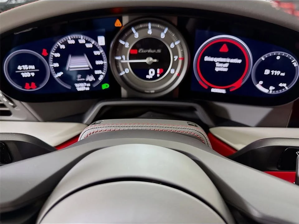 2025 Porsche 992 Turbo - Image 14 of 20