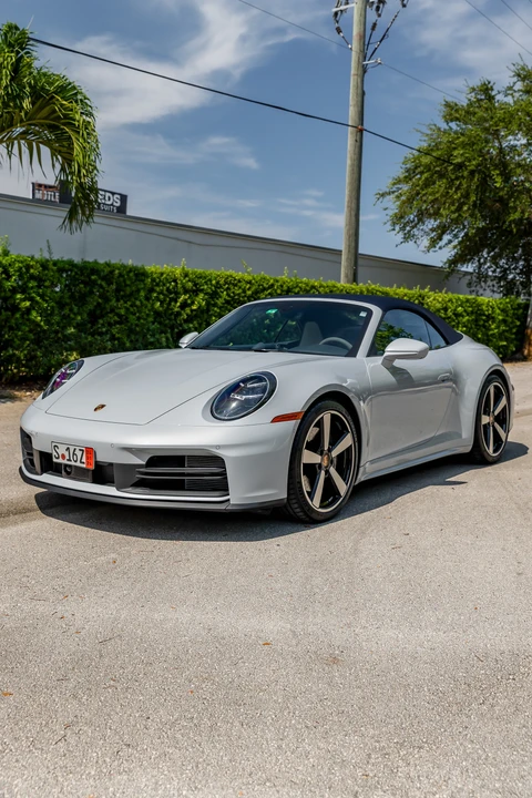 2025 Porsche 992 Carrera - Image 5 of 31