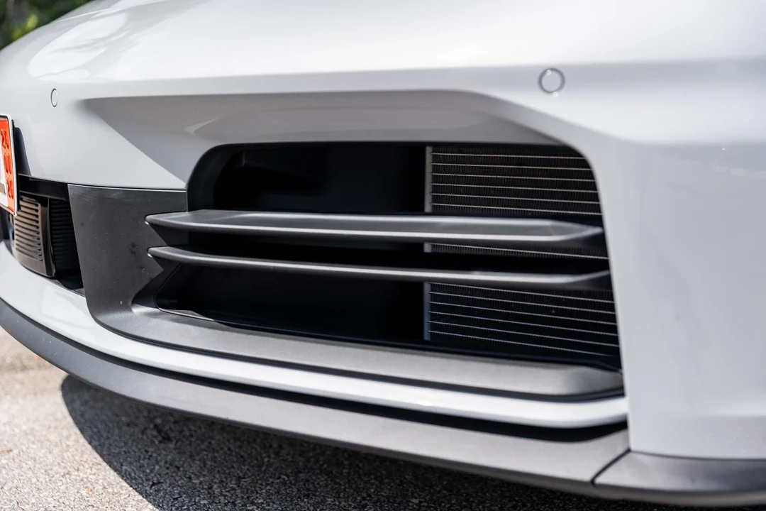 2025 Porsche 992 Carrera - Image 28 of 31