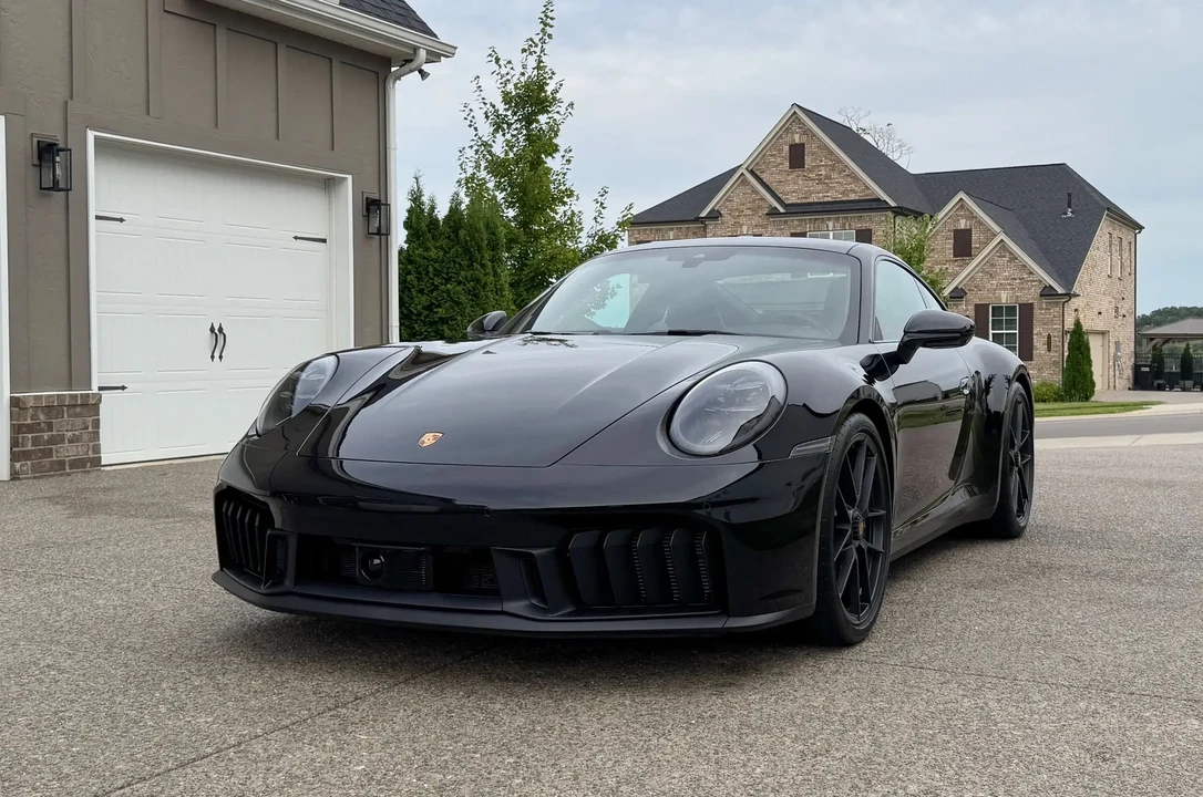 2025 Porsche 992 Carrera GTS - Image 5 of 6