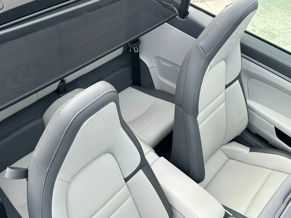 2025 Porsche - Image 10 of 20
