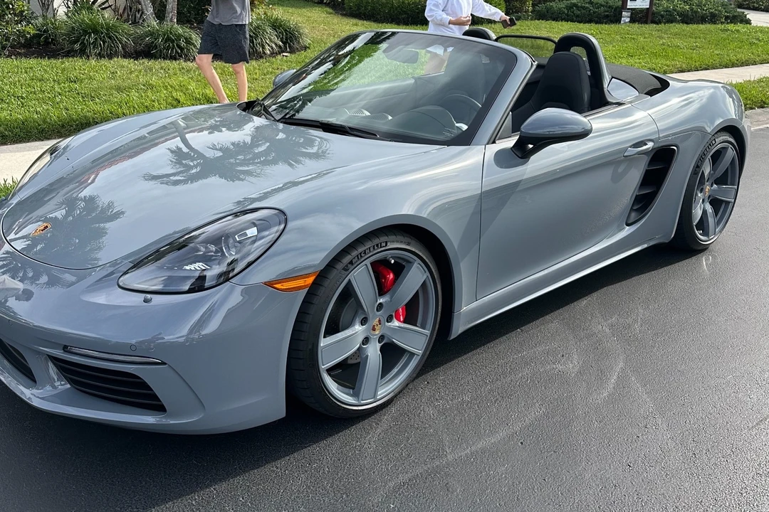 2025 Porsche 718 Boxster S - Image 3 of 11
