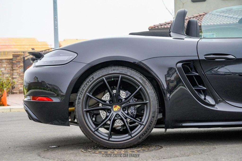 2025 Porsche 718 Boxster - Image 10 of 12