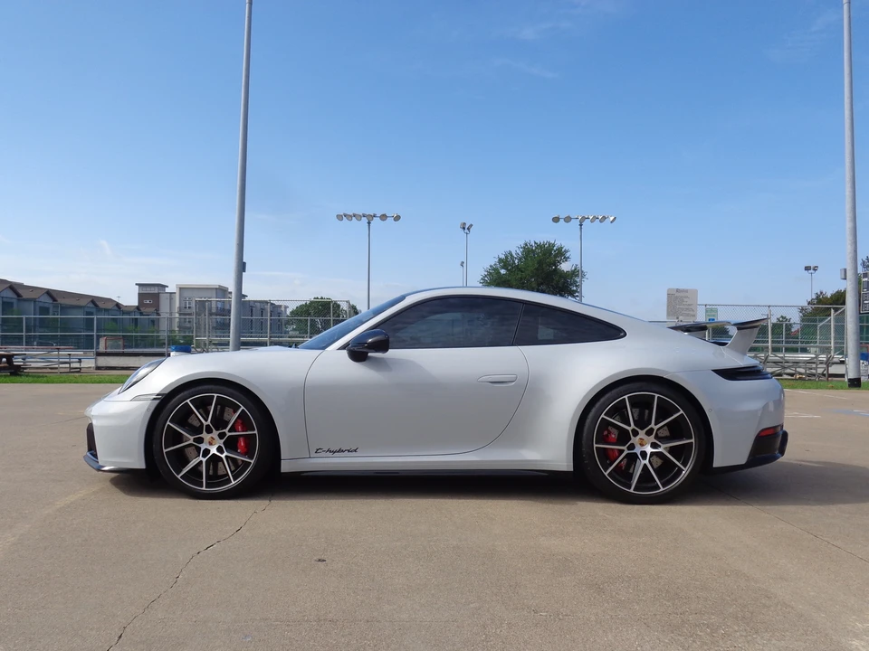 2025 Porsche 992 Carrera GTS - Image 8 of 31