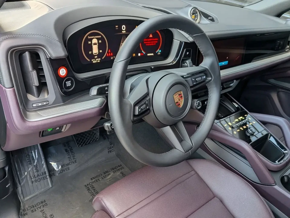 2025 Porsche 9Y0/9Y3 Cayenne - Image 4 of 9