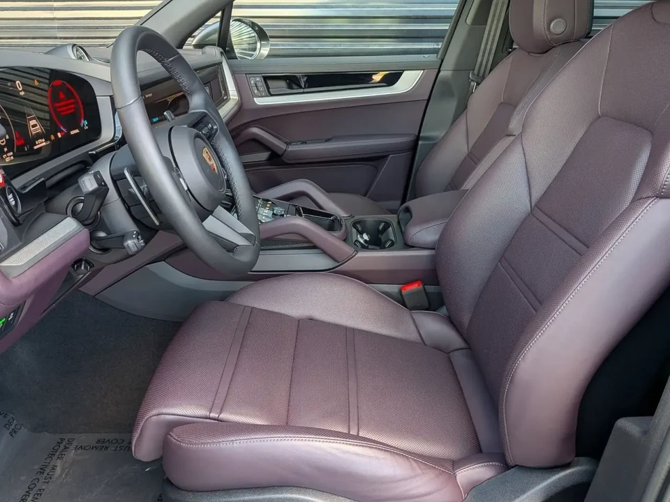 2025 Porsche 9Y0/9Y3 Cayenne - Image 5 of 9
