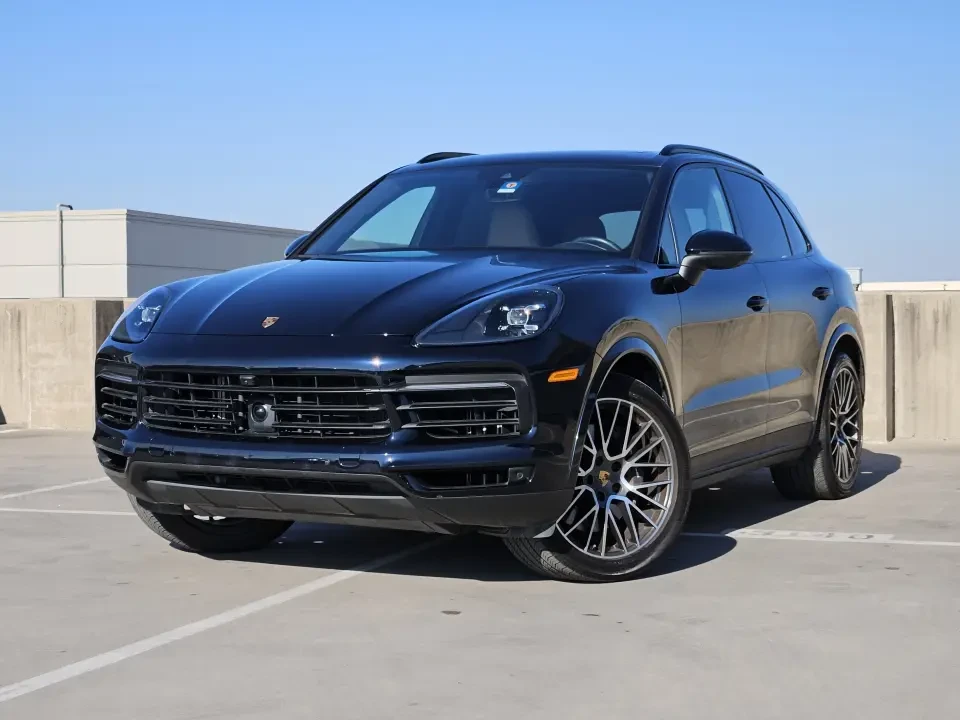 2025 Porsche 9Y0/9Y3 Cayenne - Image 11 of 13