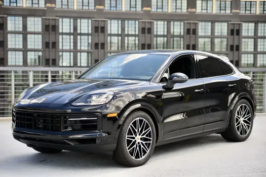 2025 Porsche Cayenne Coupe