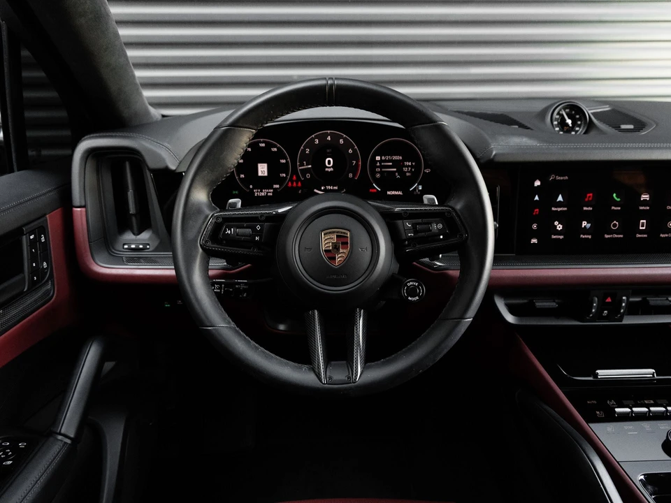 2025 Porsche 9Y0/9Y3 Cayenne Coupe - Image 17 of 31