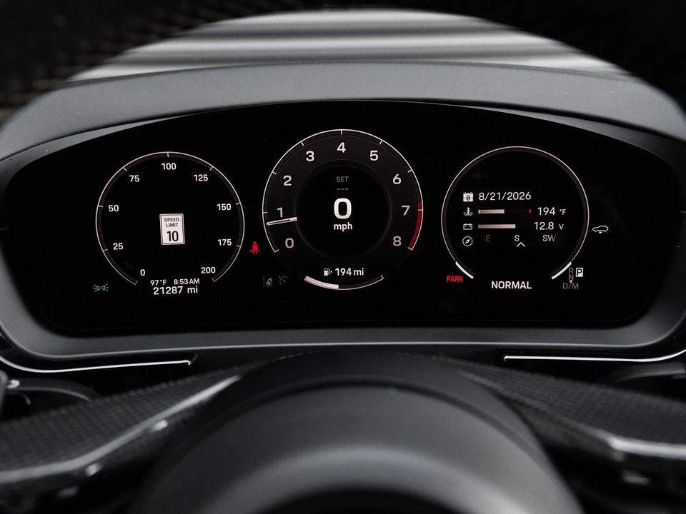 2025 Porsche 9Y0/9Y3 Cayenne Coupe - Image 18 of 31
