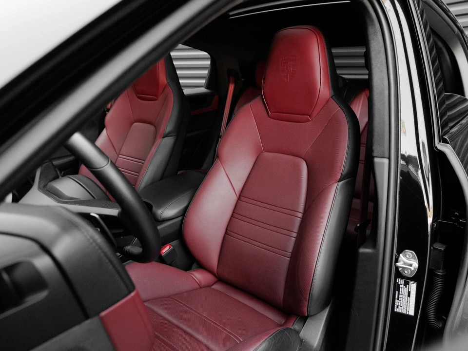 2025 Porsche 9Y0/9Y3 Cayenne Coupe - Image 5 of 31