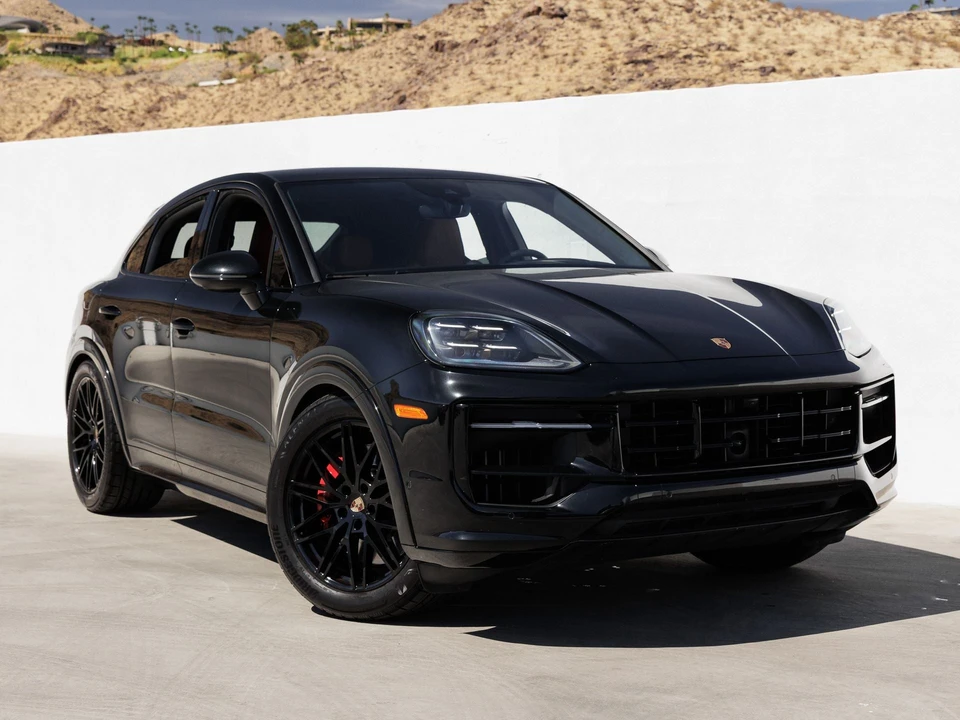 2025 Porsche 9Y0/9Y3 Cayenne Coupe - Image 9 of 31