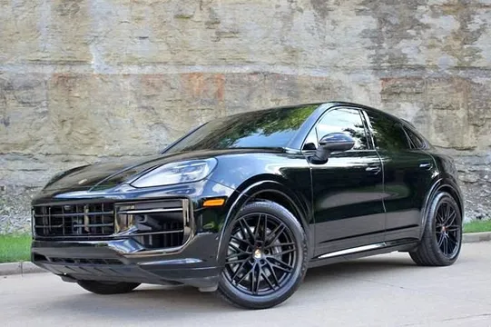 2025 Porsche Cayenne Coupe