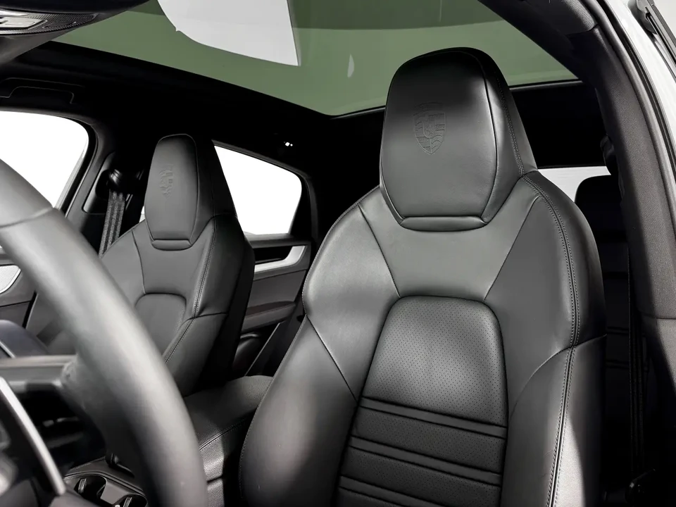 2025 Porsche 9Y0/9Y3 Cayenne - Image 5 of 13