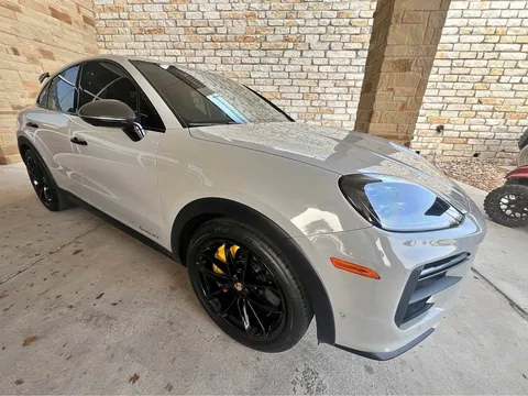 2025 Porsche Cayenne Coupe Turbo GT