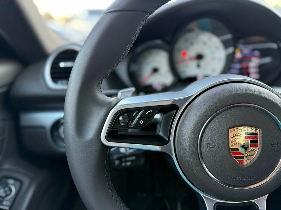 2025 Porsche 9Y0/9Y3 Cayenne - Image 10 of 21