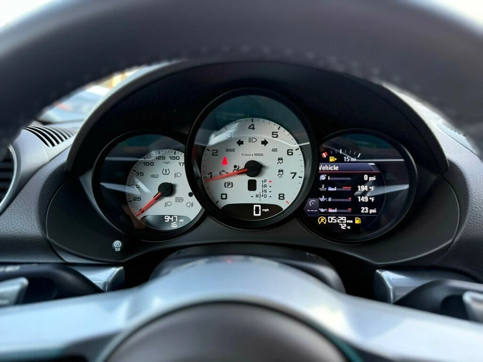 2025 Porsche 9Y0/9Y3 Cayenne - Image 12 of 21