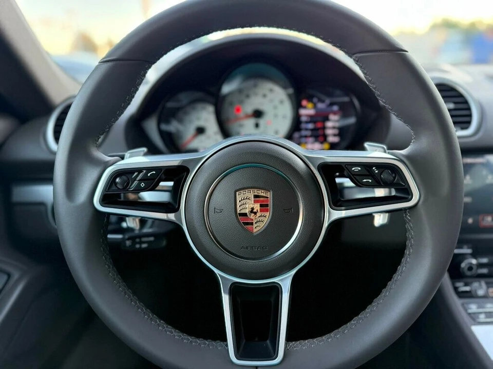 2025 Porsche 9Y0/9Y3 Cayenne - Image 9 of 21
