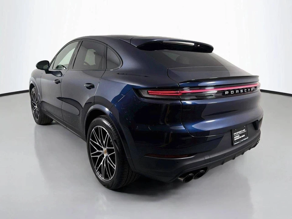 2025 Porsche 9Y0/9Y3 Cayenne Coupe - Image 3 of 4