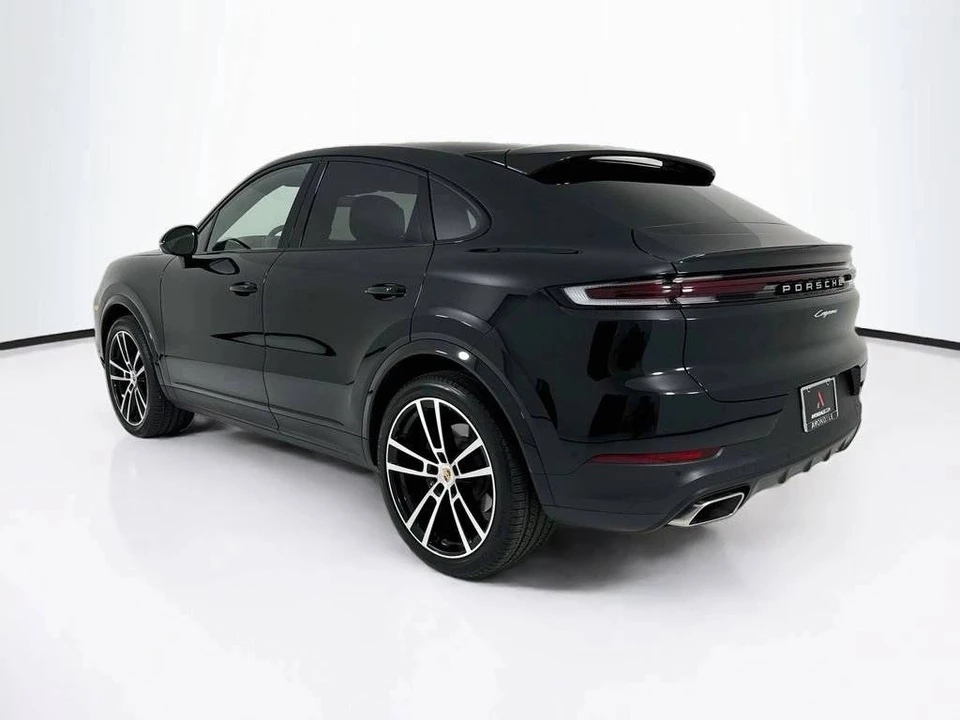2025 Porsche 9Y0/9Y3 Cayenne Coupe - Image 3 of 4