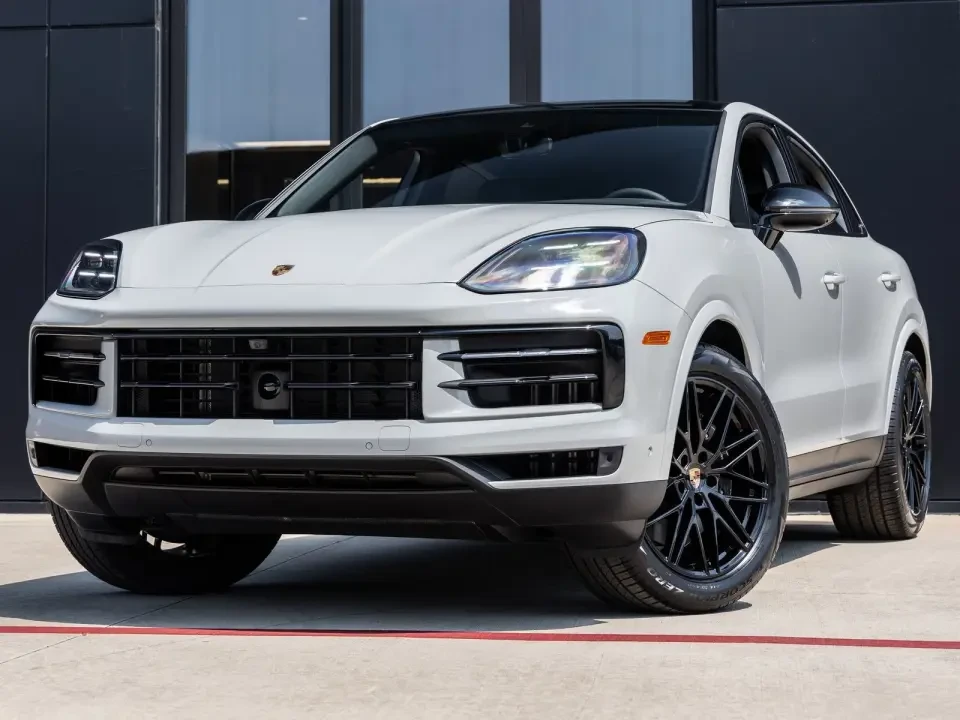 2025 Porsche 9Y0/9Y3 Cayenne - Image 13 of 13