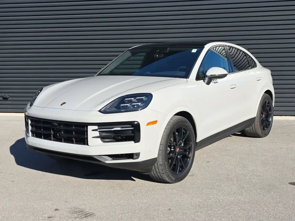 2025 Porsche 9Y0/9Y3 Cayenne - Image 10 of 13
