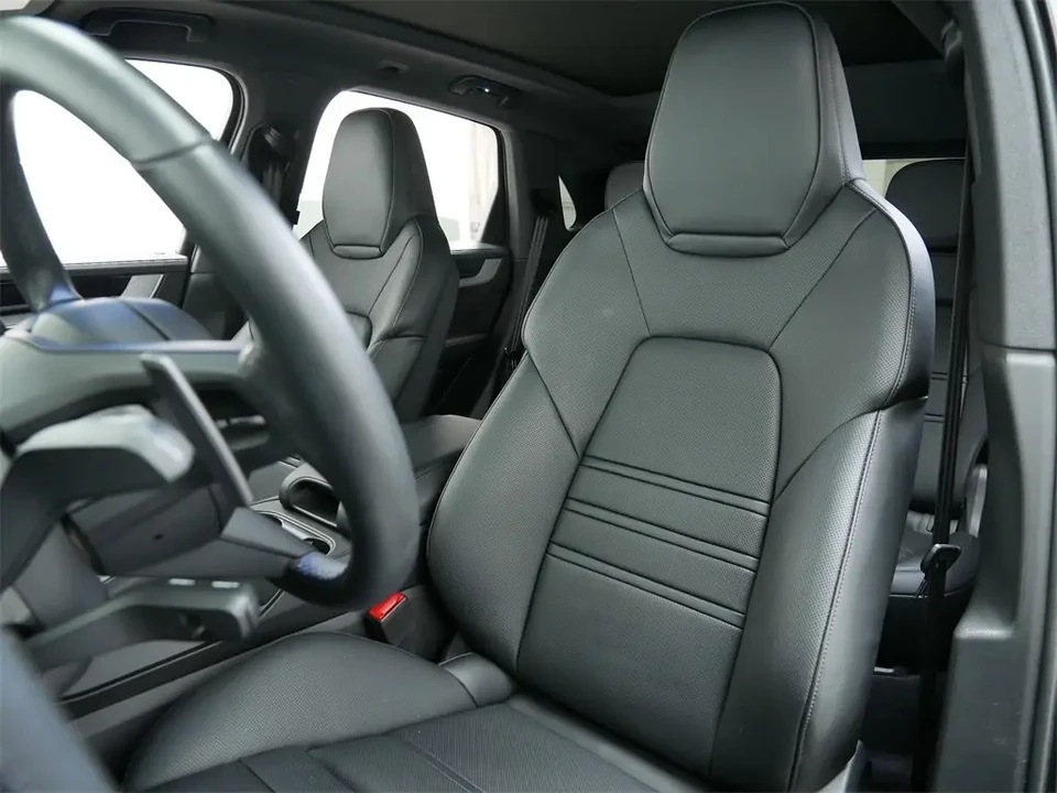 2025 Porsche 9Y0/9Y3 Cayenne - Image 5 of 8