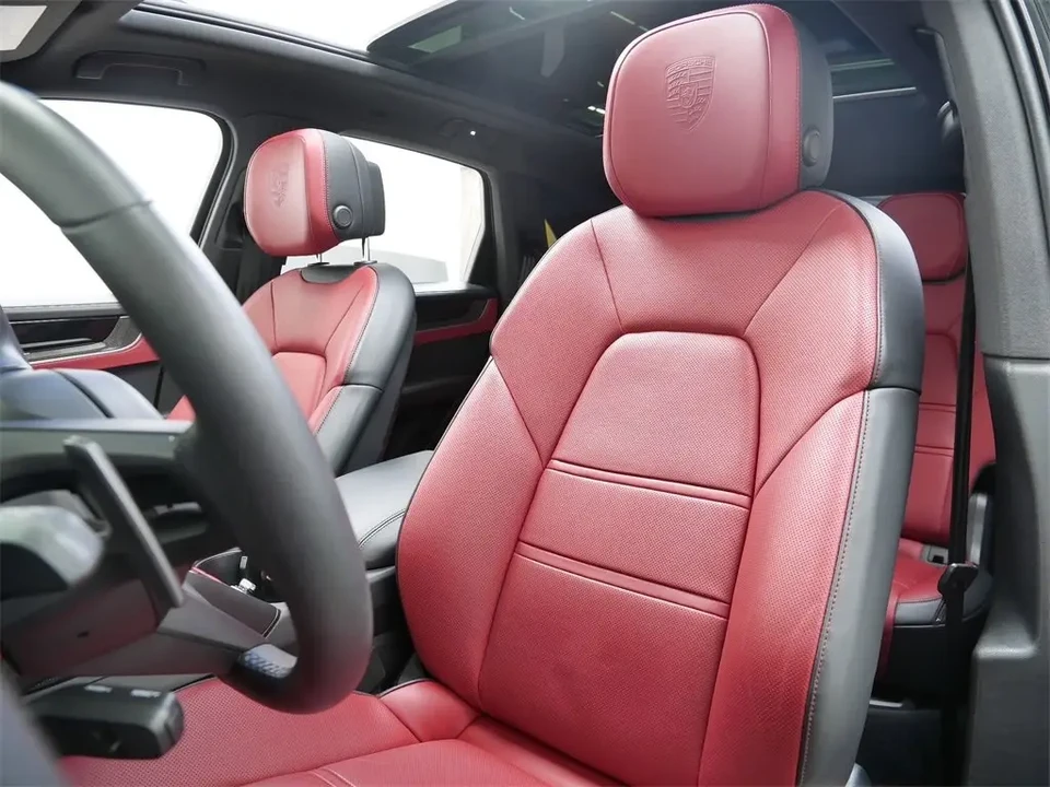 2025 Porsche 9Y0/9Y3 Cayenne - Image 5 of 8