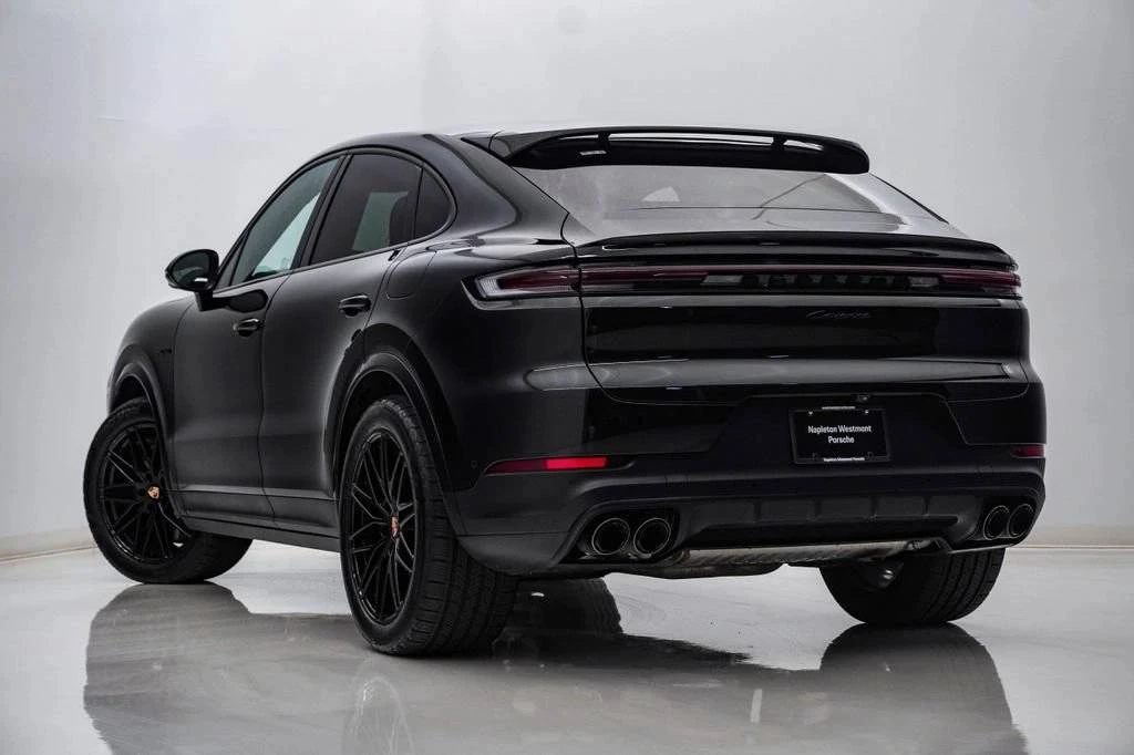 2025 Porsche Cayenne - Image 3 of 5
