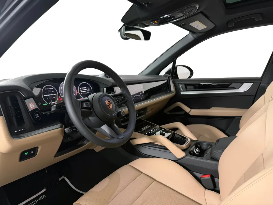 2025 Porsche 9Y0/9Y3 Cayenne - Image 4 of 6