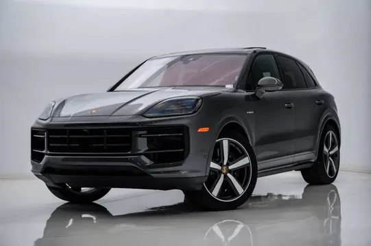 2025 Porsche Cayenne E-Hybrid