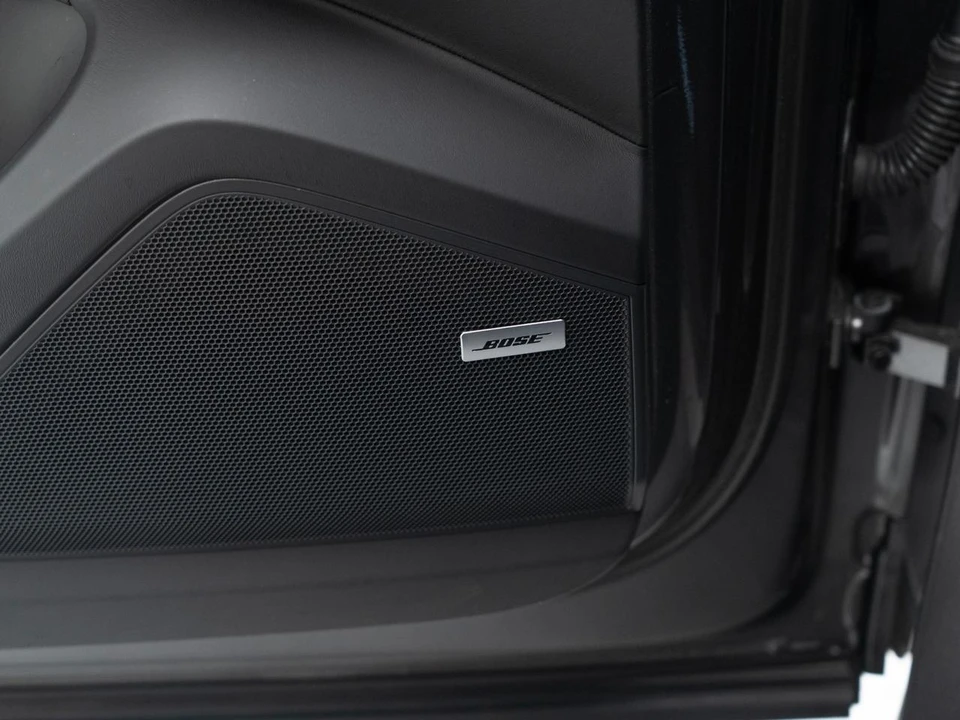 2025 Porsche 9Y0/9Y3 Cayenne - Image 24 of 31