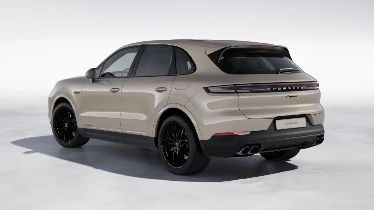 2025 Porsche 9Y0/9Y3 Cayenne - Image 24 of 31