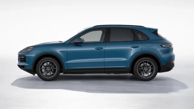 2025 Porsche 9Y0/9Y3 Cayenne - Image 14 of 31