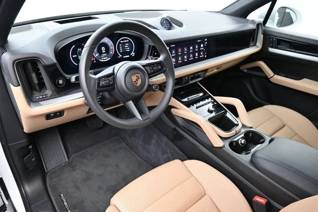 2025 Porsche 9Y0/9Y3 Cayenne - Image 4 of 4