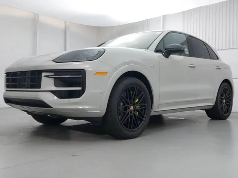 2025 Porsche Cayenne E-Hybrid