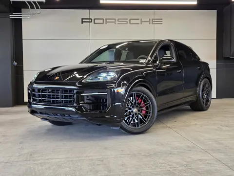 2025 Porsche Cayenne GTS Coupe
