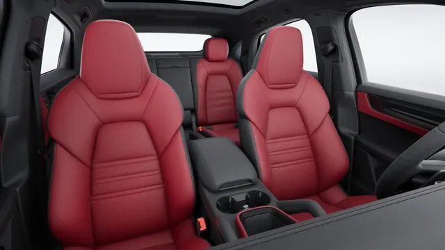 2025 Porsche Cayenne GTS Coupe
