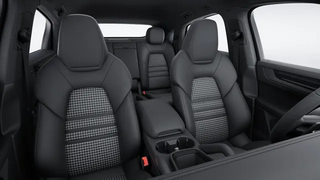 2025 Porsche Cayenne GTS Coupe