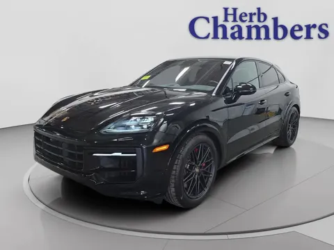 2025 Porsche Cayenne GTS Coupe